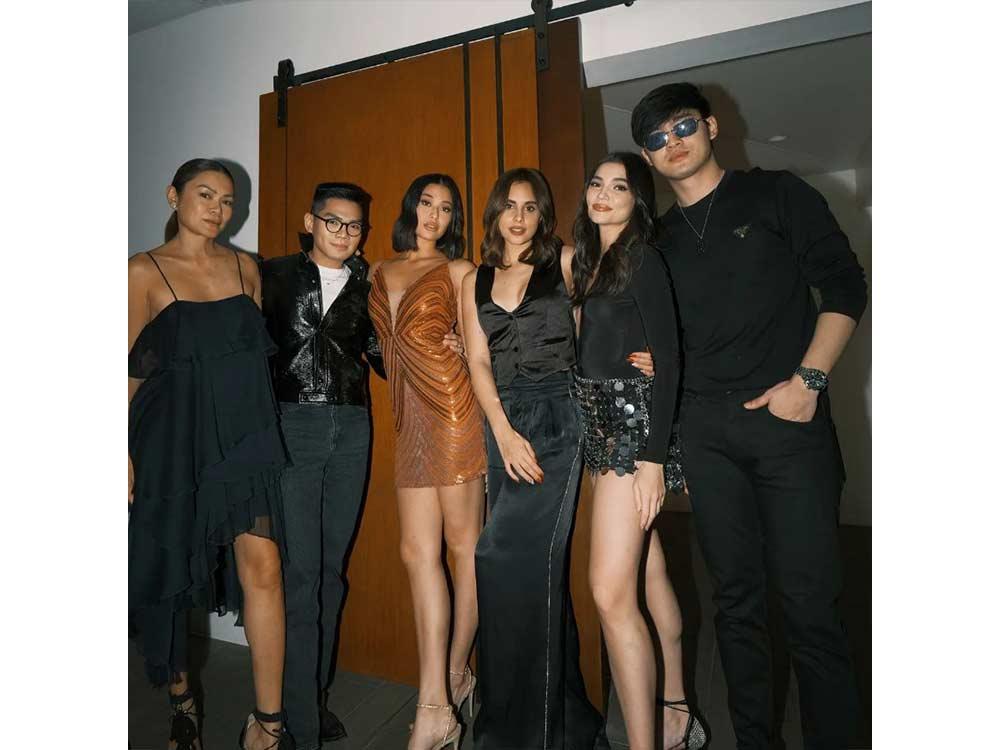 All the pretty people