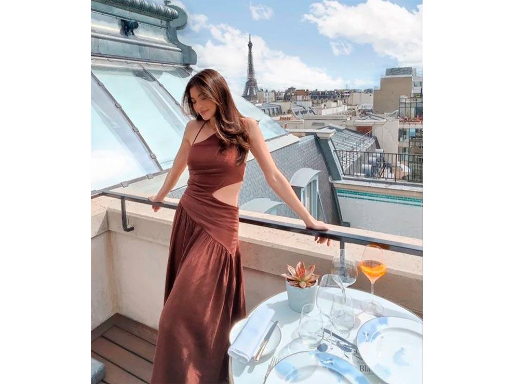 Rhian in Paris
