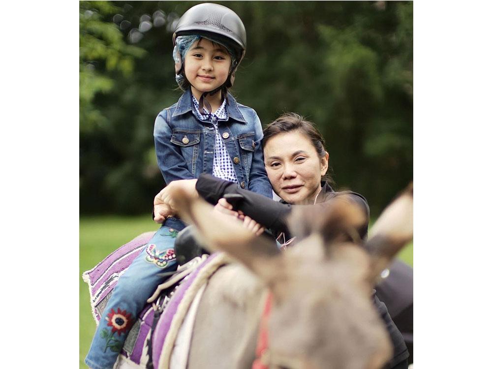 Mother-daughter bond