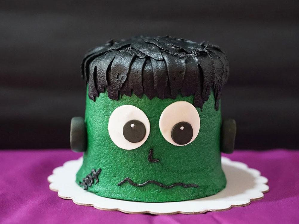 Frankenstein mini cake