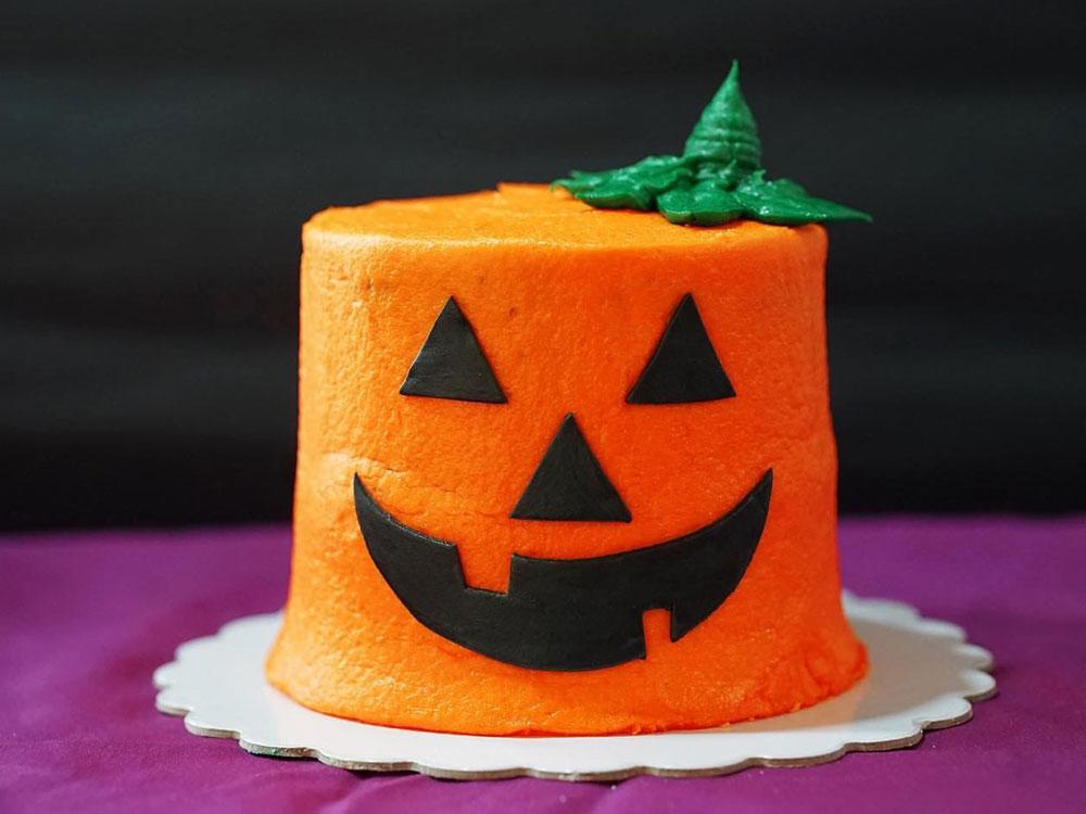 Pumpkin mini cake