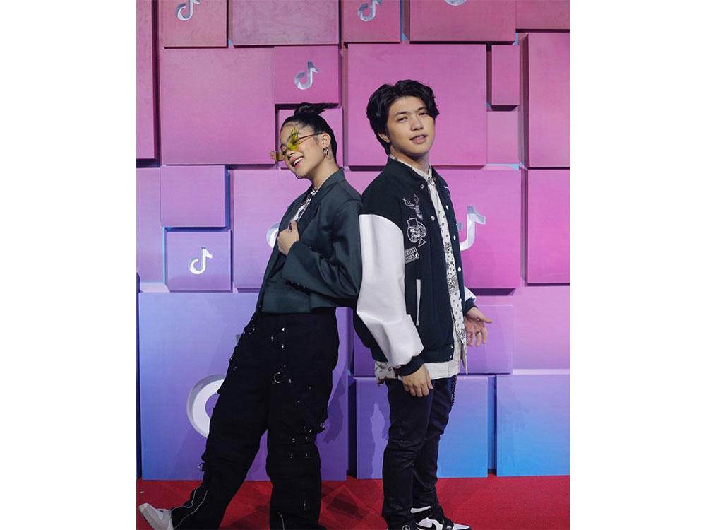 Trendsetter Siblings