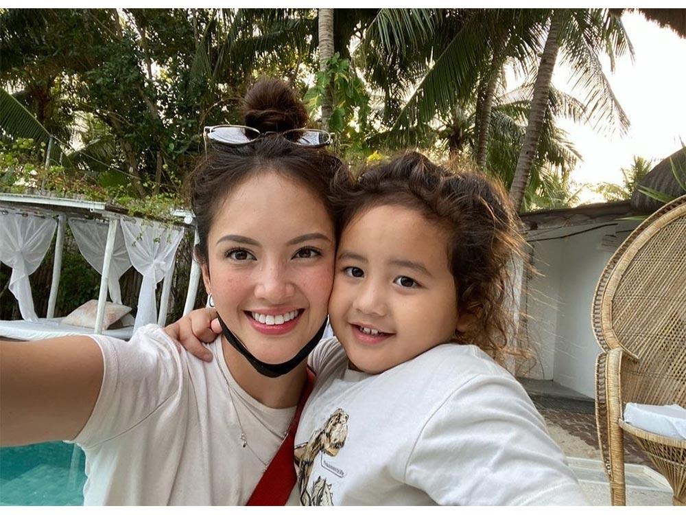 The adorable photos of John Lloyd Cruz and Ellen Adarna's son Elias