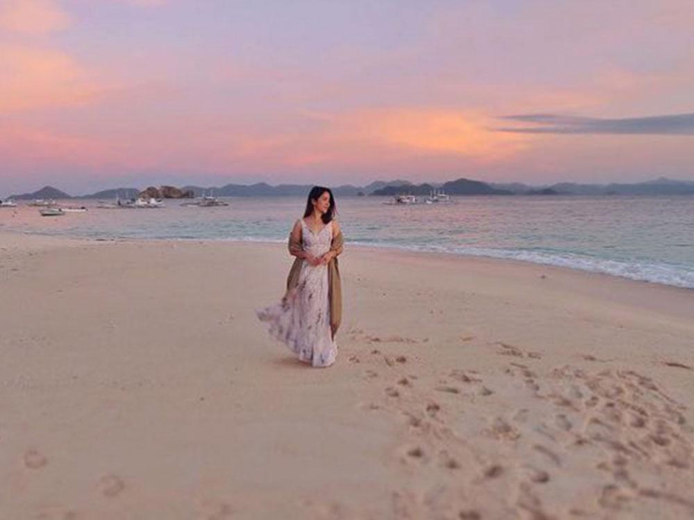 LOOK The many times Taus looked stunning in her beach OOTDs