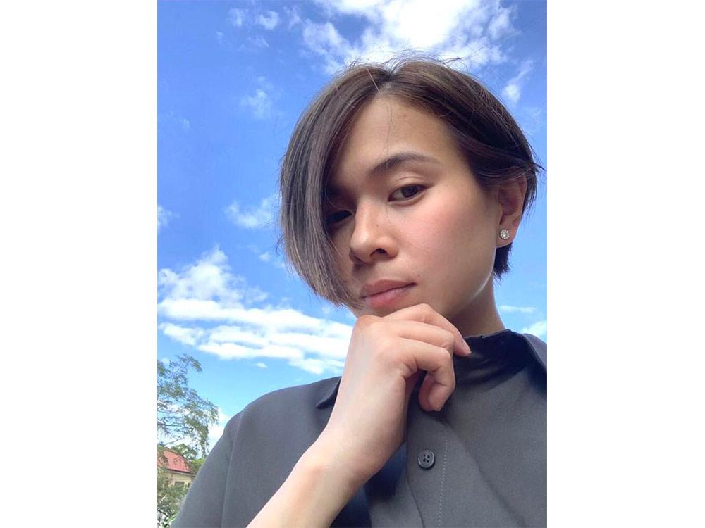 Short pixie cut hairstyle 