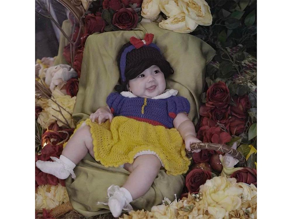 Zebbiana as Snow White