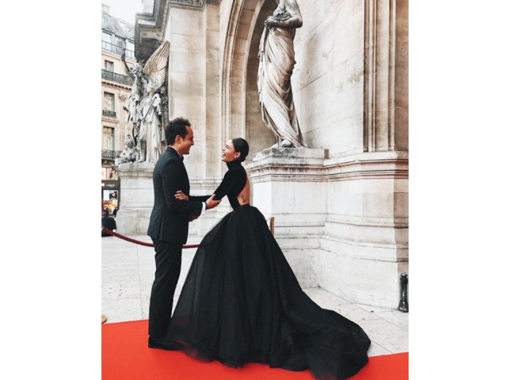 LOVI POE TO RUMORED BOYFRIEND CHRIS JOHNSON