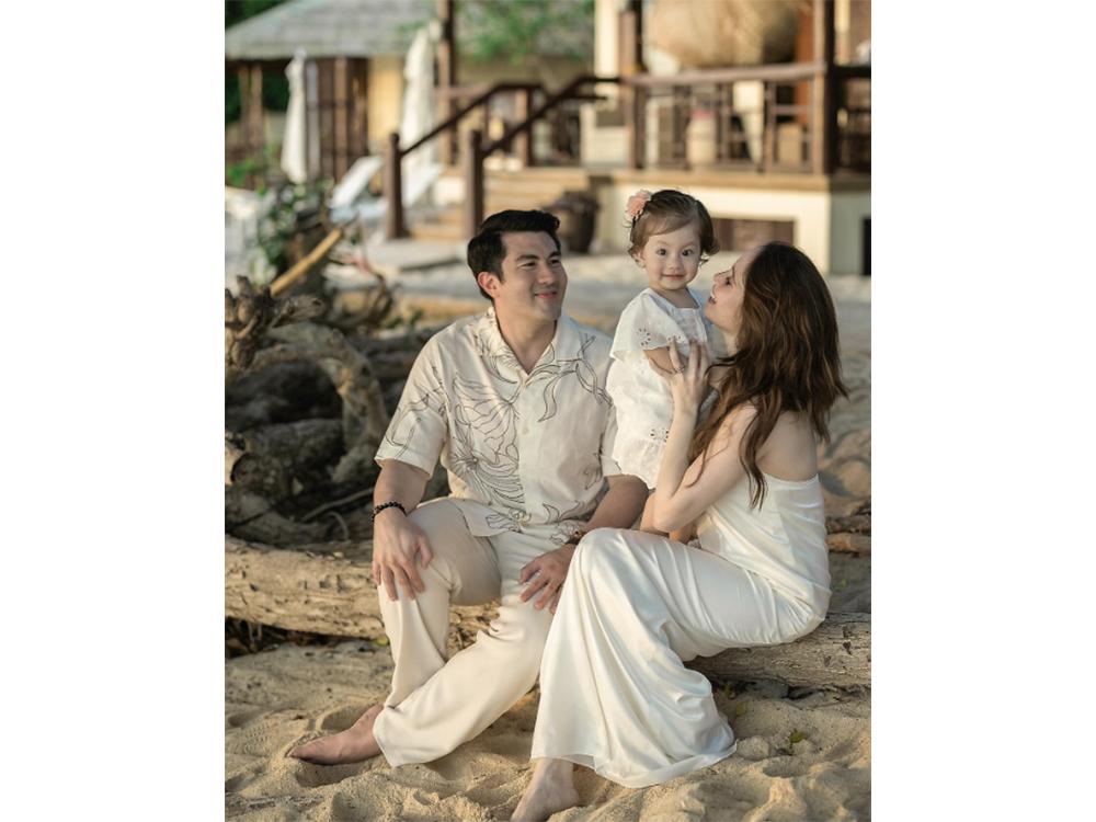 Luis Manzano And Jessy Mendiola Take Beautiful Prenup Photos In Palawan Gma Entertainment