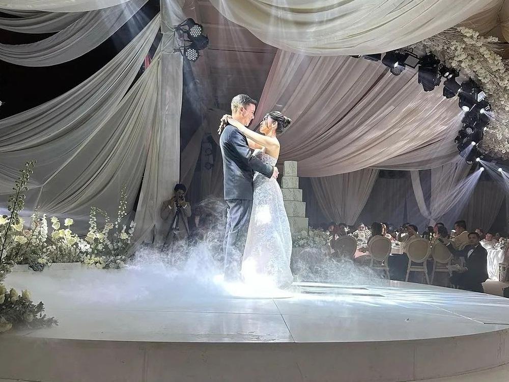 First dance