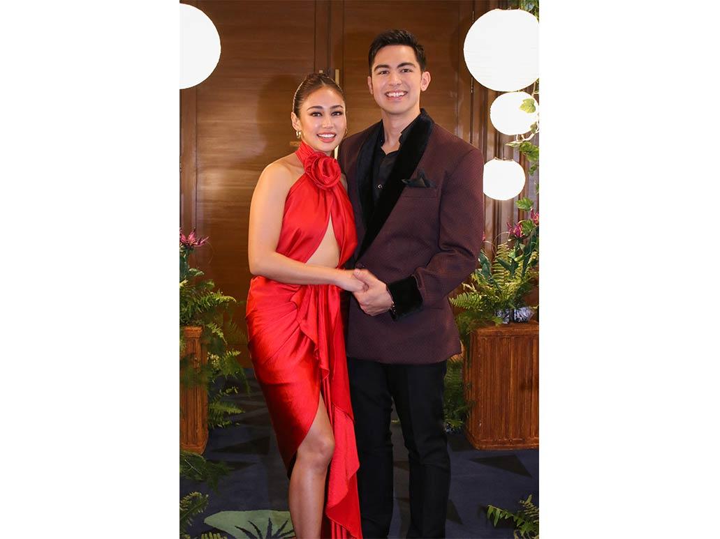 Elle Villanueva and Derrick Monasterio