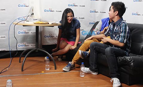 Makisaya sa Live Chat nina Miguel, Bianca, and Renz 