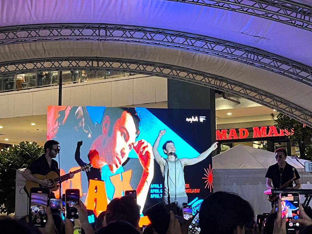 #GMAHOAAccess: MAX enchants fans in Manila | GMA Entertainment