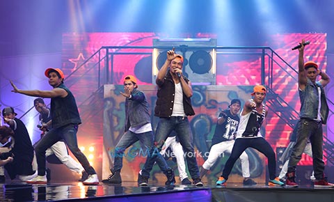 Max vs Andrea in 'Sunday All Stars'