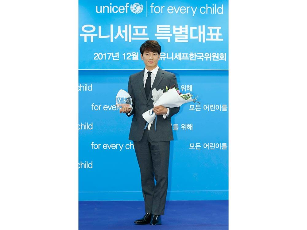 Meet South Korean actor, Ji Sung | GMA Entertainment