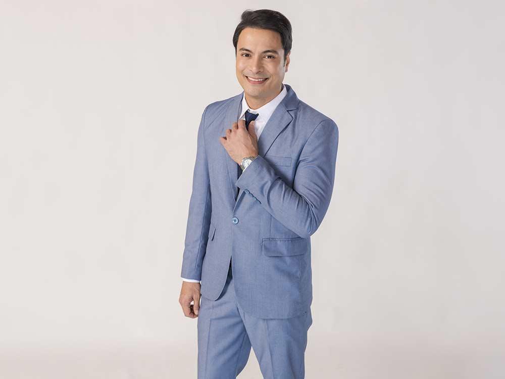 Rafael Rosell bilang Albert Vergara