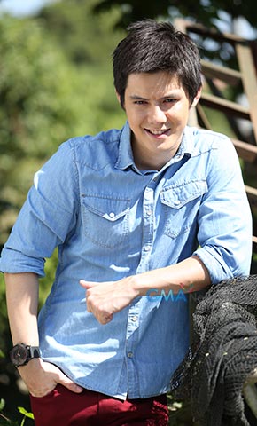 Kilalanin ang mga tao sa mundo ni Carmela.