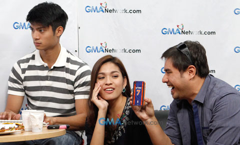 Mikael Daez, Andrea Torres and Gabby Eigenmann at the GMA Network Live Chat
