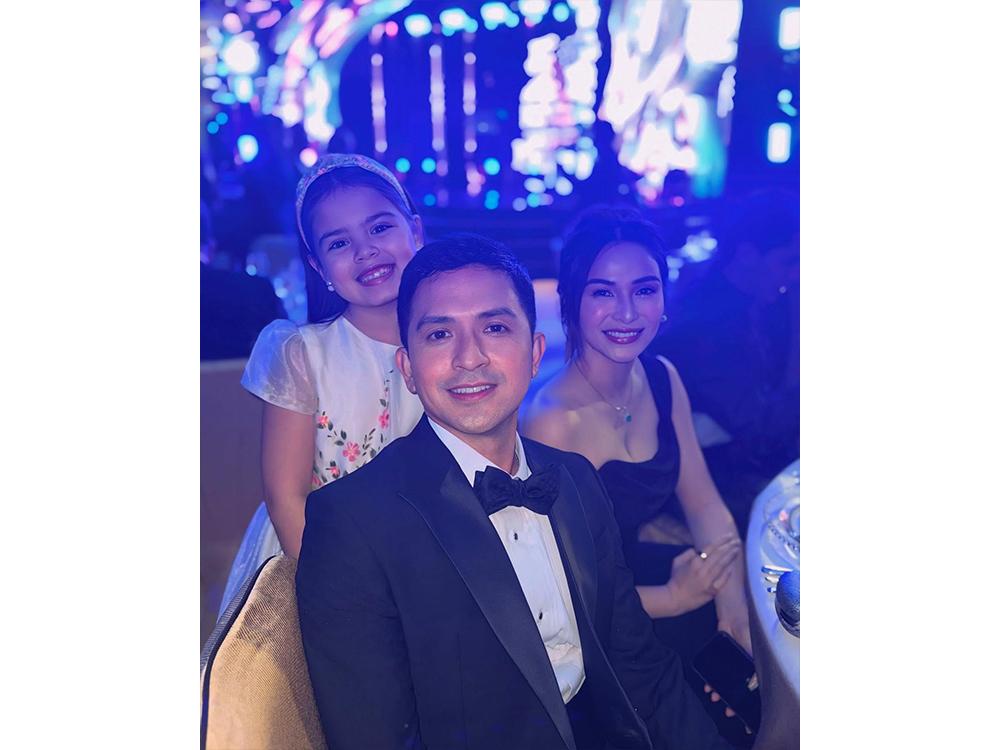 Dennis Trillo and Jennylyn Mercado