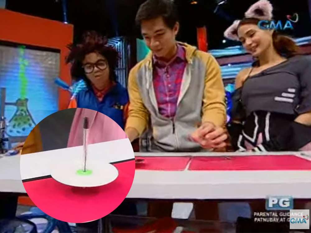 Ballpen and CD experiment