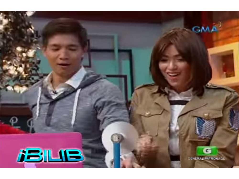 Creating electric fan using compact disc