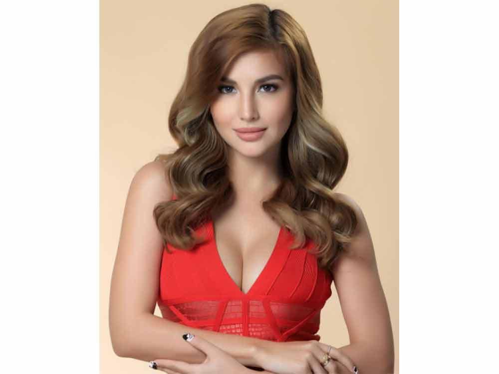   Nathalie Hart