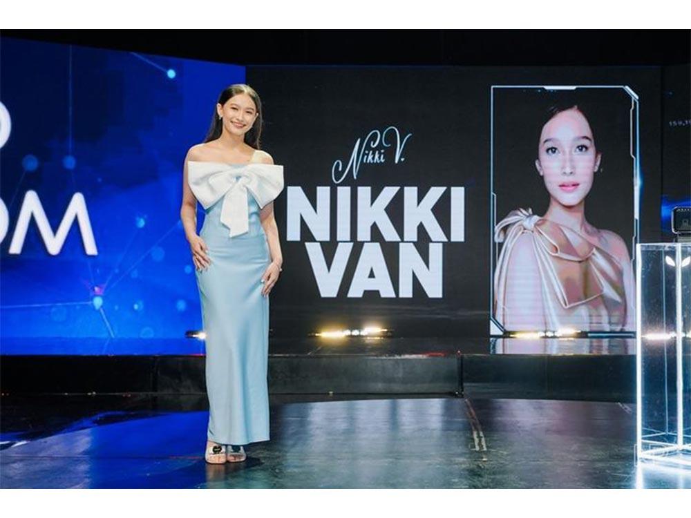 Nikki Van