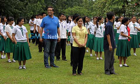 On the Move! More scenes from the Station ID Shoot (Part 10)