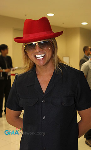 On the red carpet at the Jennifer Lopez Manila concert