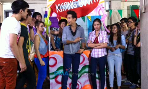 On the set of Magpakailanman: The Louise delos Reyes Story