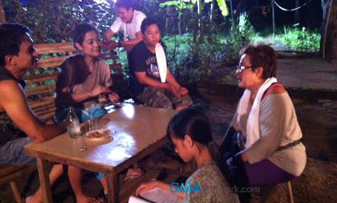 On the set of Magpakailanman: The Susan Maniego Story