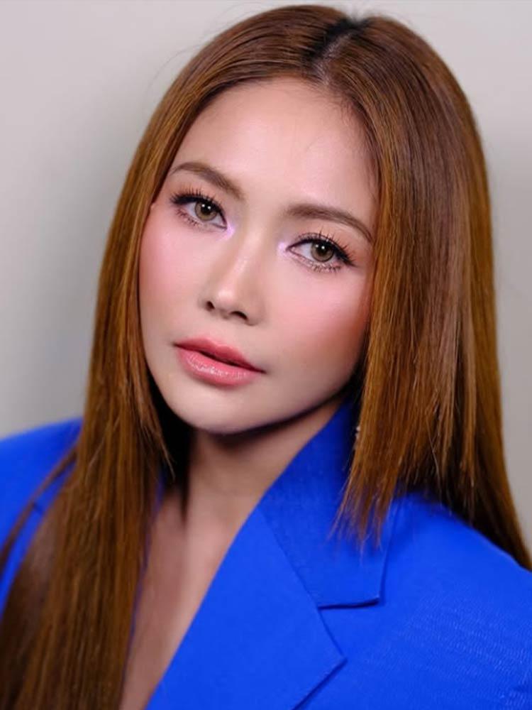 Yeng Constantino