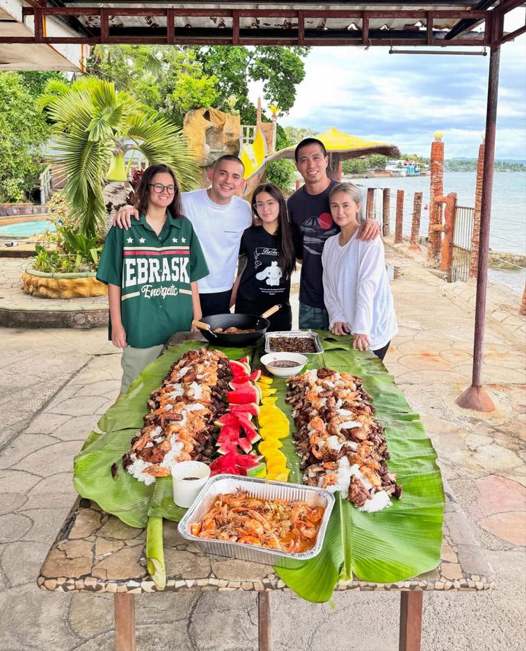 Boodle fight
