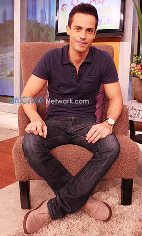 Pepito Manaloto girls swoon over You're My Foreignoy Gui Adorno