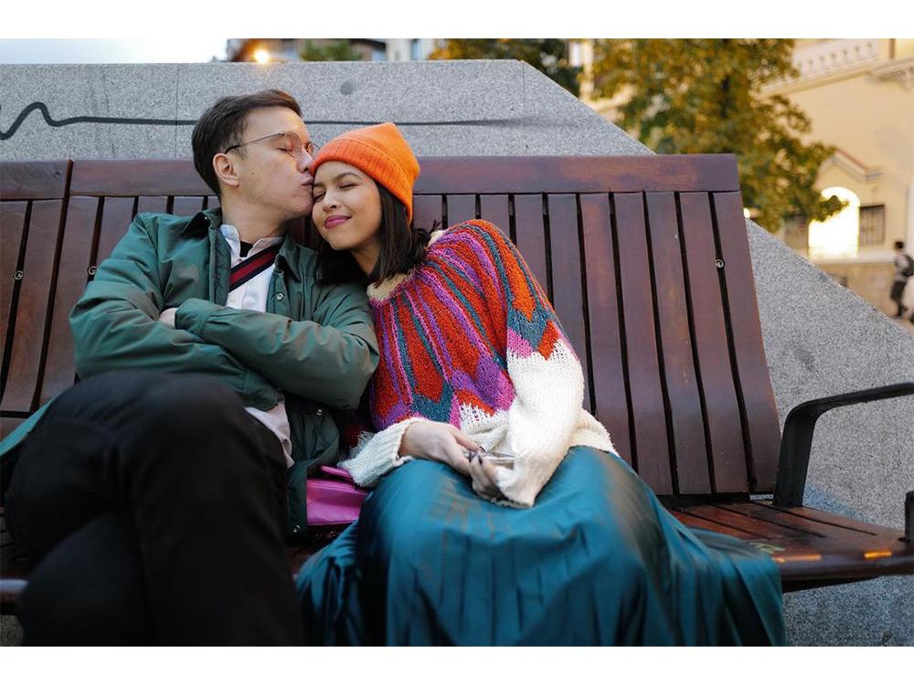 Maine Mendoza and Arjo Atayde