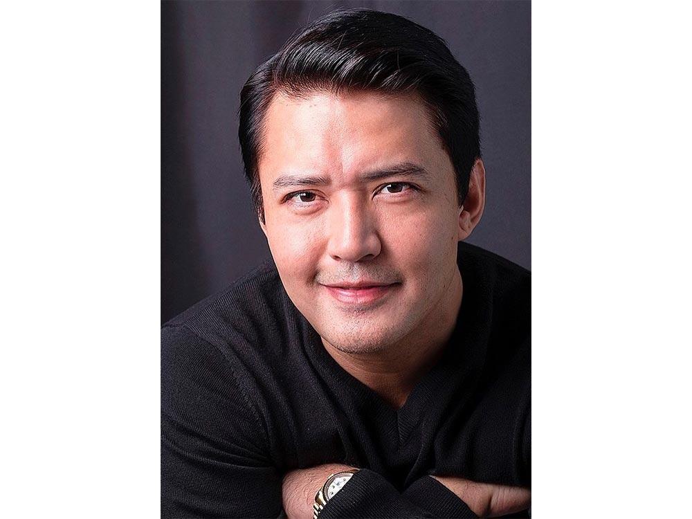 Mark Anthony Fernandez