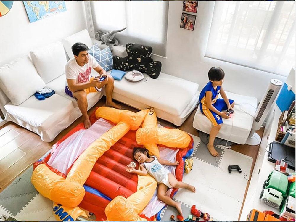 Online games with dad