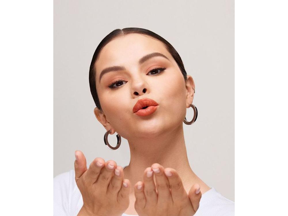 Queen of Instagram Selena Gomez's jawdropping looks GMA Entertainment