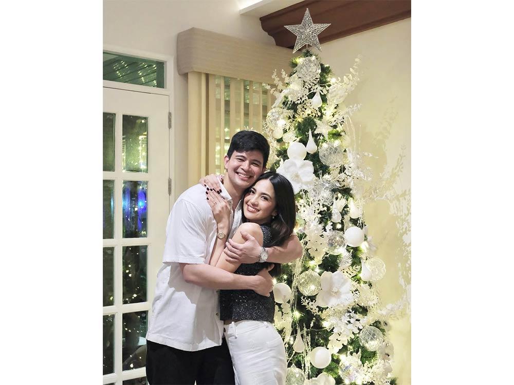 Julie Anne San Jose and Rayver Cruz