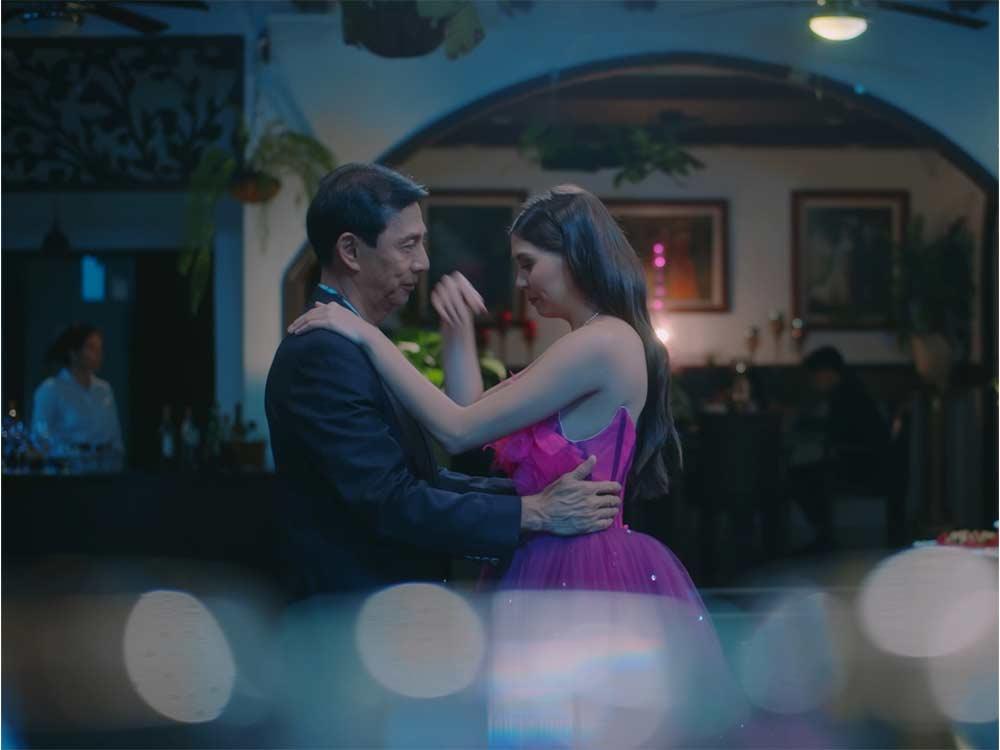 Father-daughter dance 