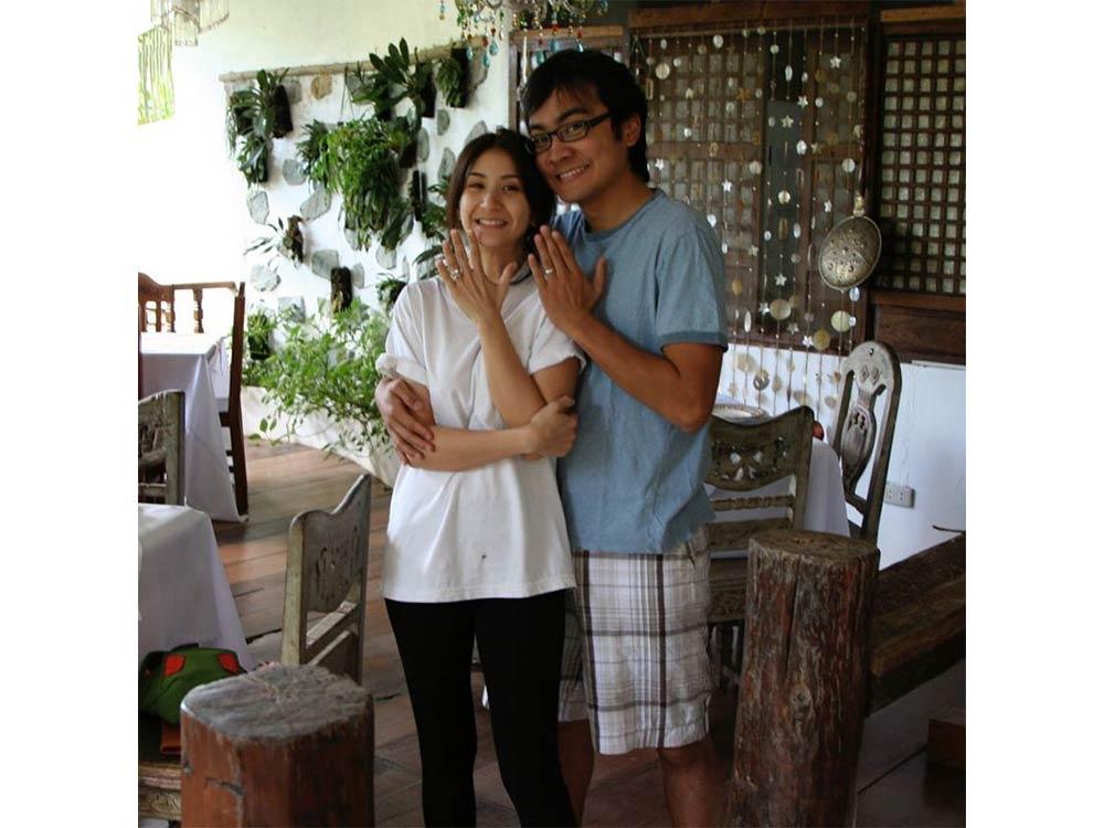 Non-showbiz husband Joseph Bonifacio