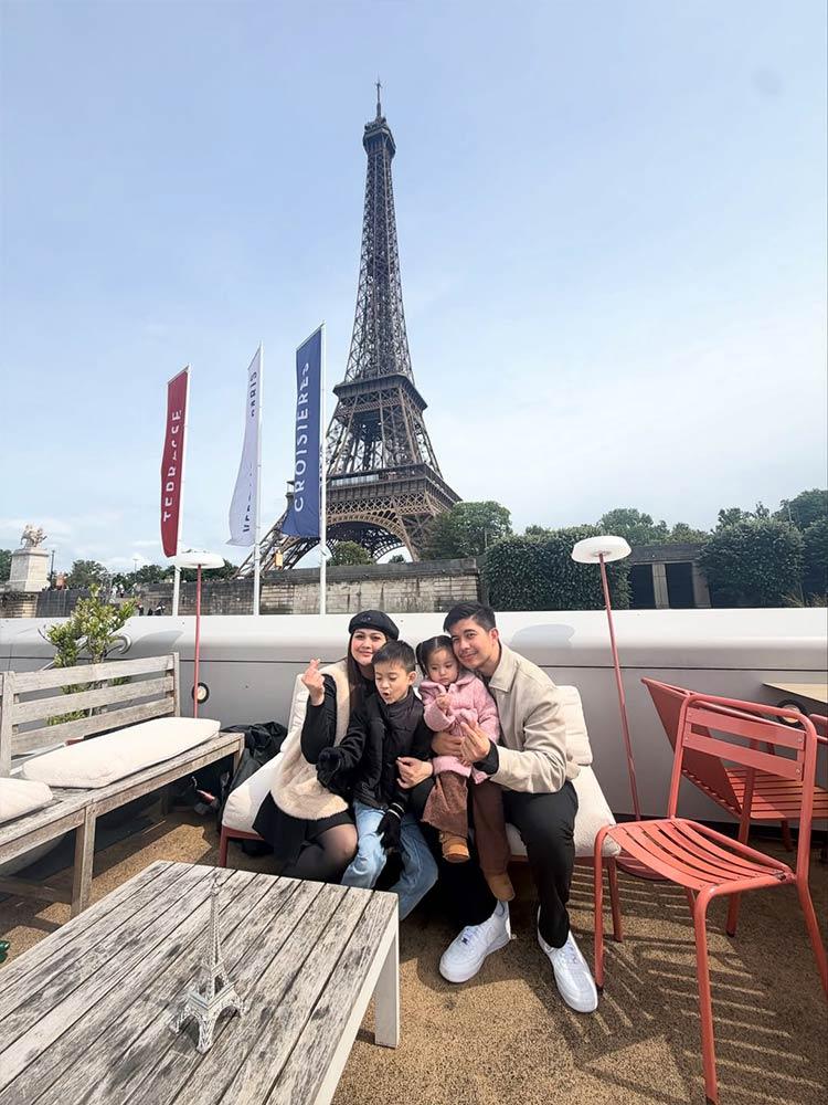 Travel buddies