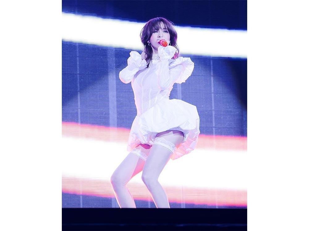 Sandara Park performs with Apl.de.Ap at Black Eyed Peas concert in