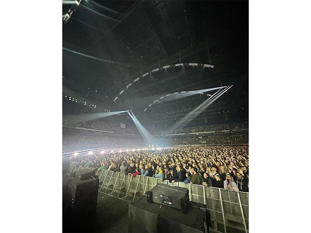 Sandara Park performs with Apl.de.Ap at Black Eyed Peas concert in