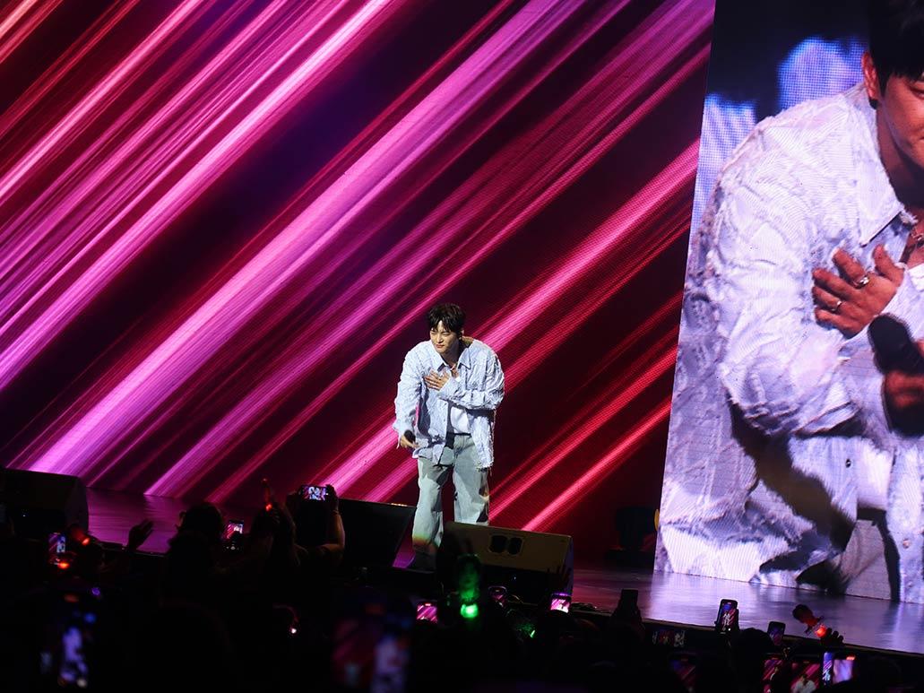 First Asia Fan Meeting Tour in Manila