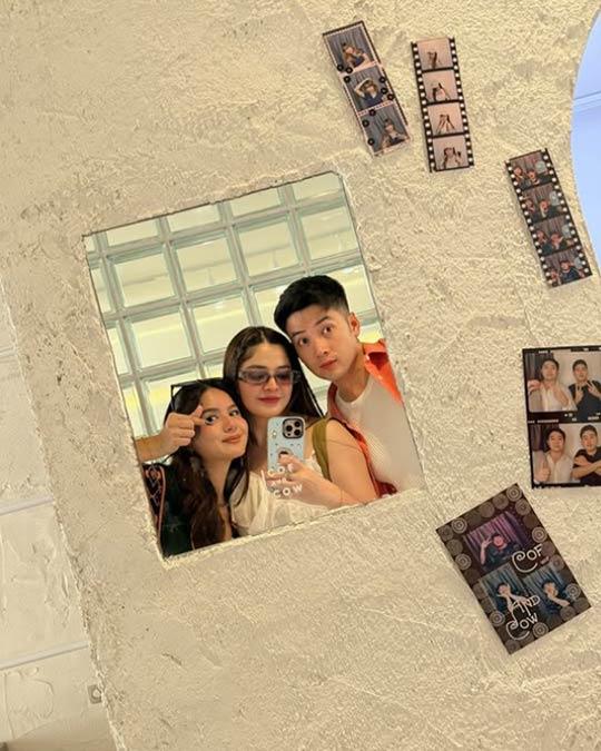 Mirror selfie