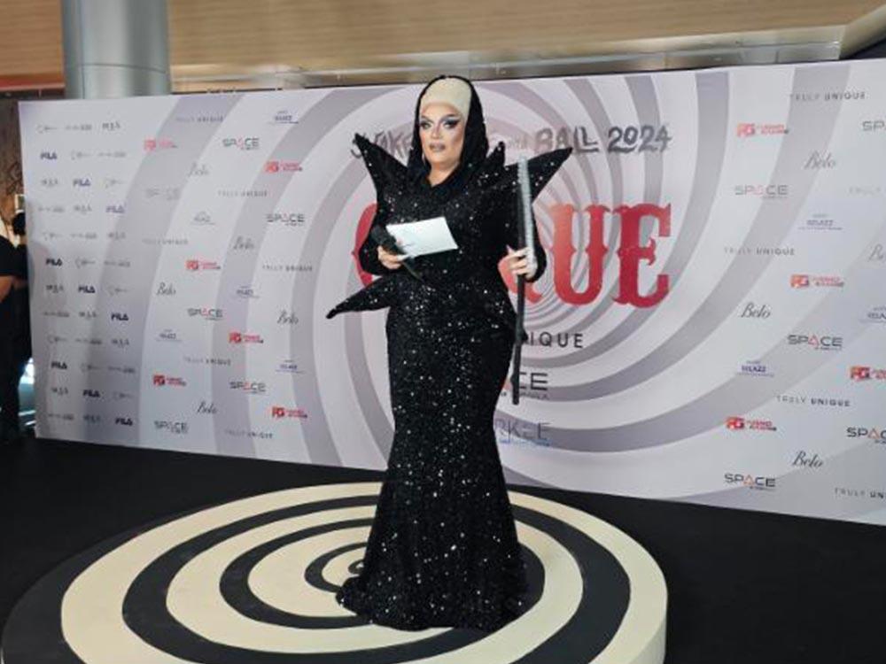 Drag artist Tita Baby