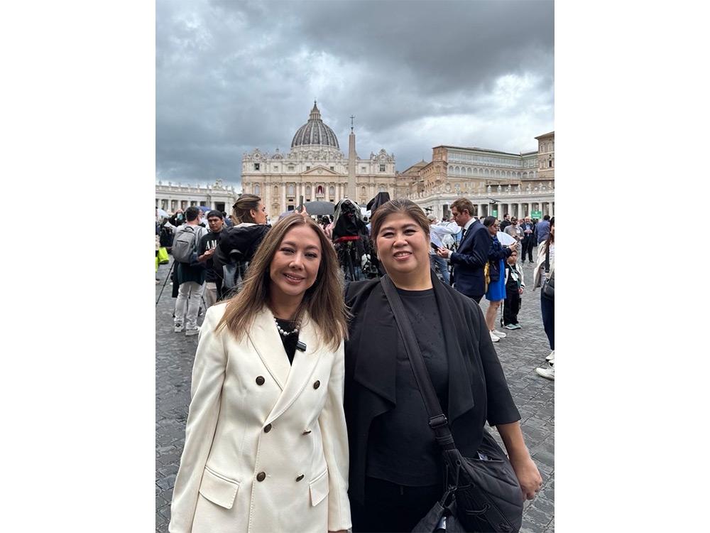 Jessica Soho meets Korina Sanchez