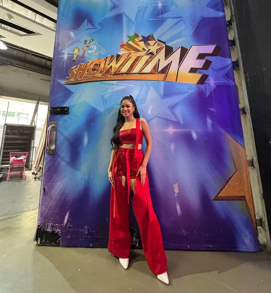 It's Showtime