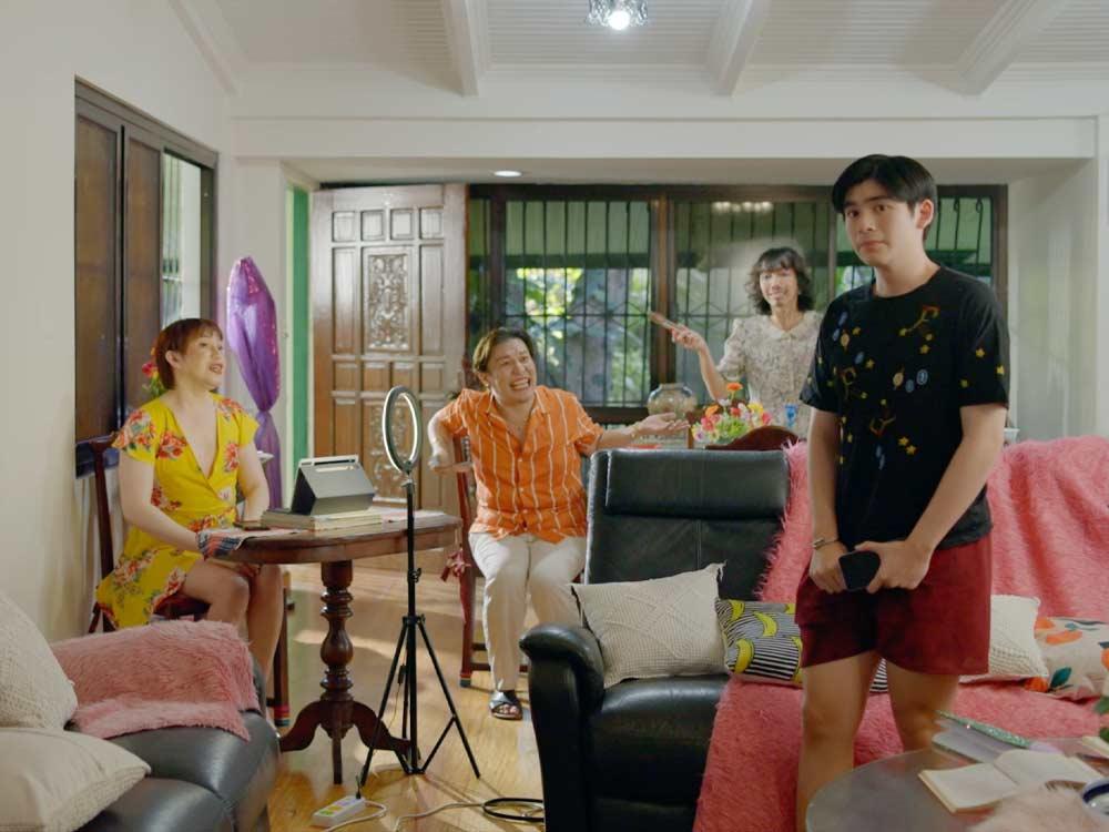 Three Sisters and a Jowa