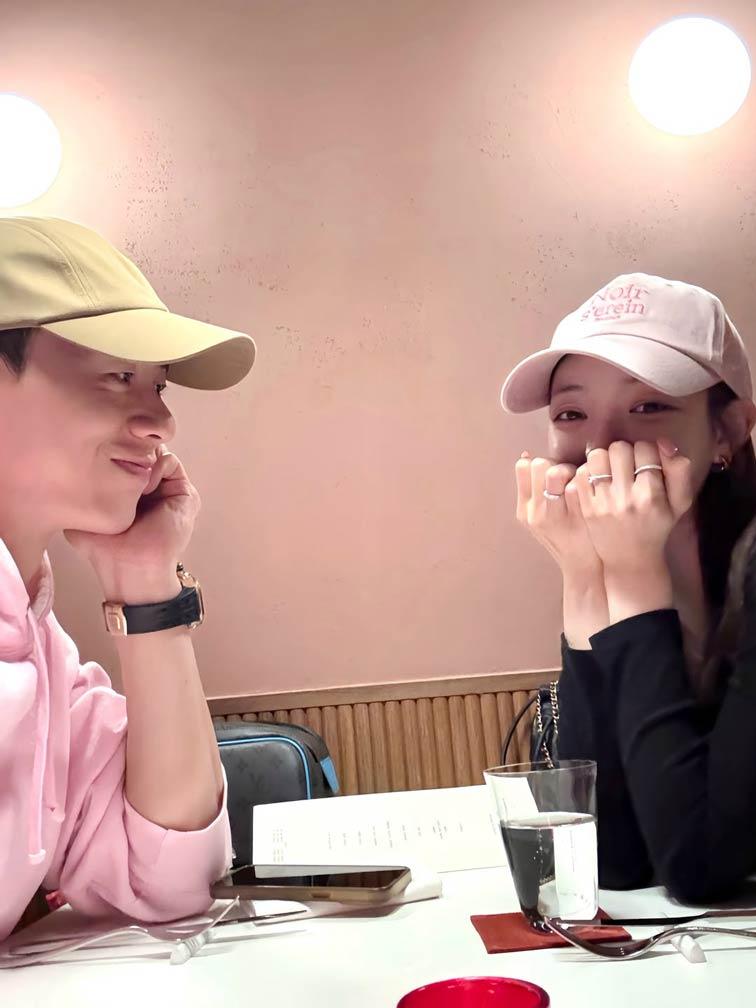 Lee Gwan-hee and Yoo Si-eun